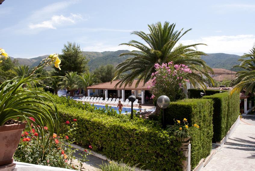 Hotel Seven Residence Palinuro Esterno foto